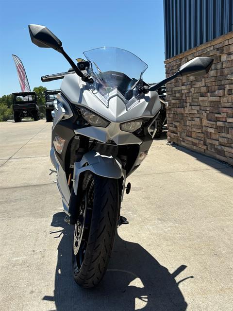 2025 Kawasaki Ninja 500 ABS in Columbia, Missouri - Photo 5