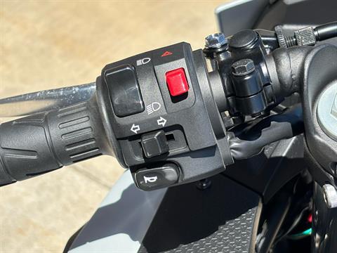 2025 Kawasaki Ninja 500 ABS in Columbia, Missouri - Photo 9
