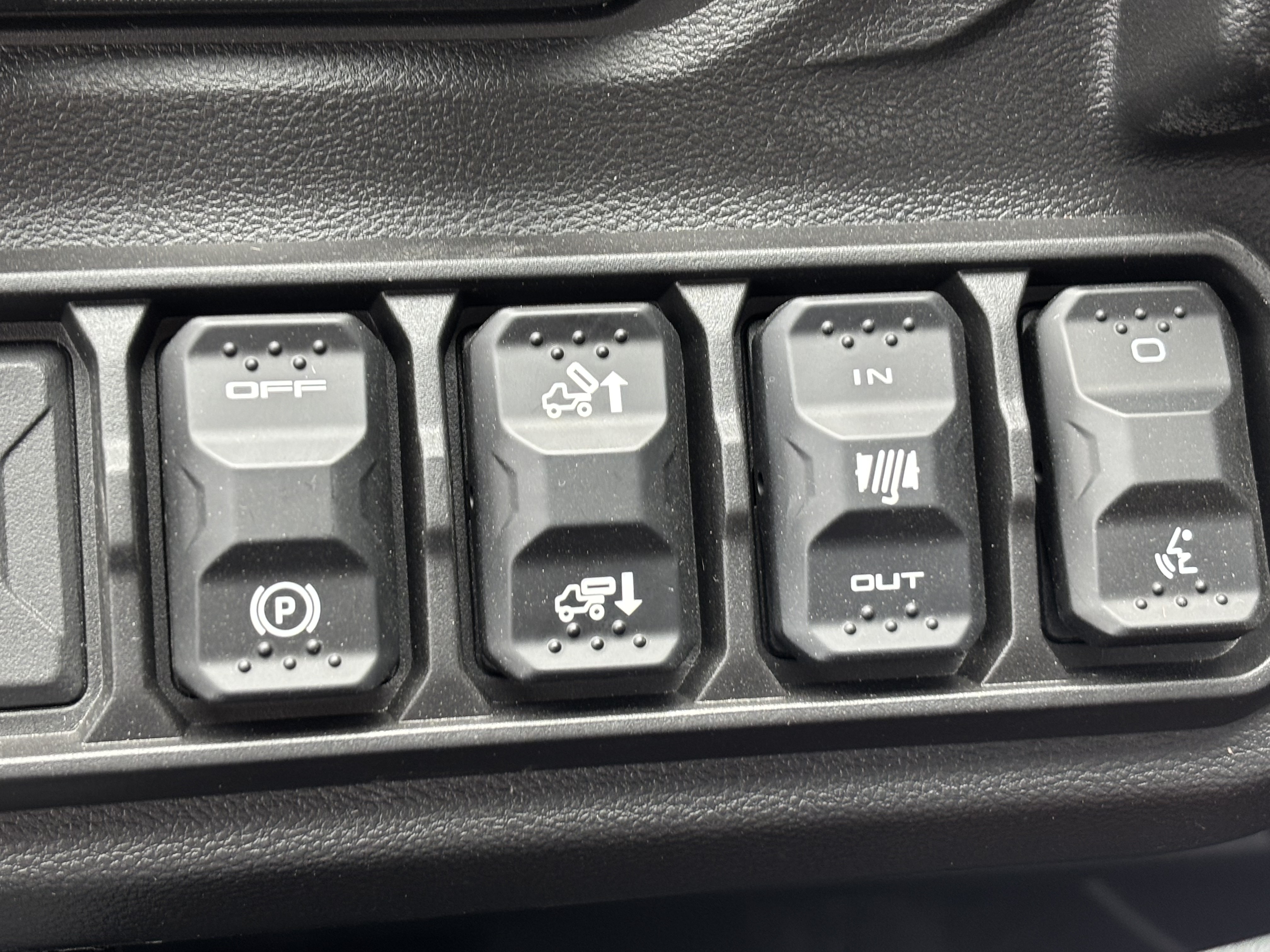 2026 CFMOTO UFORCE U10 Pro Highland in Columbia, Missouri - Photo 12