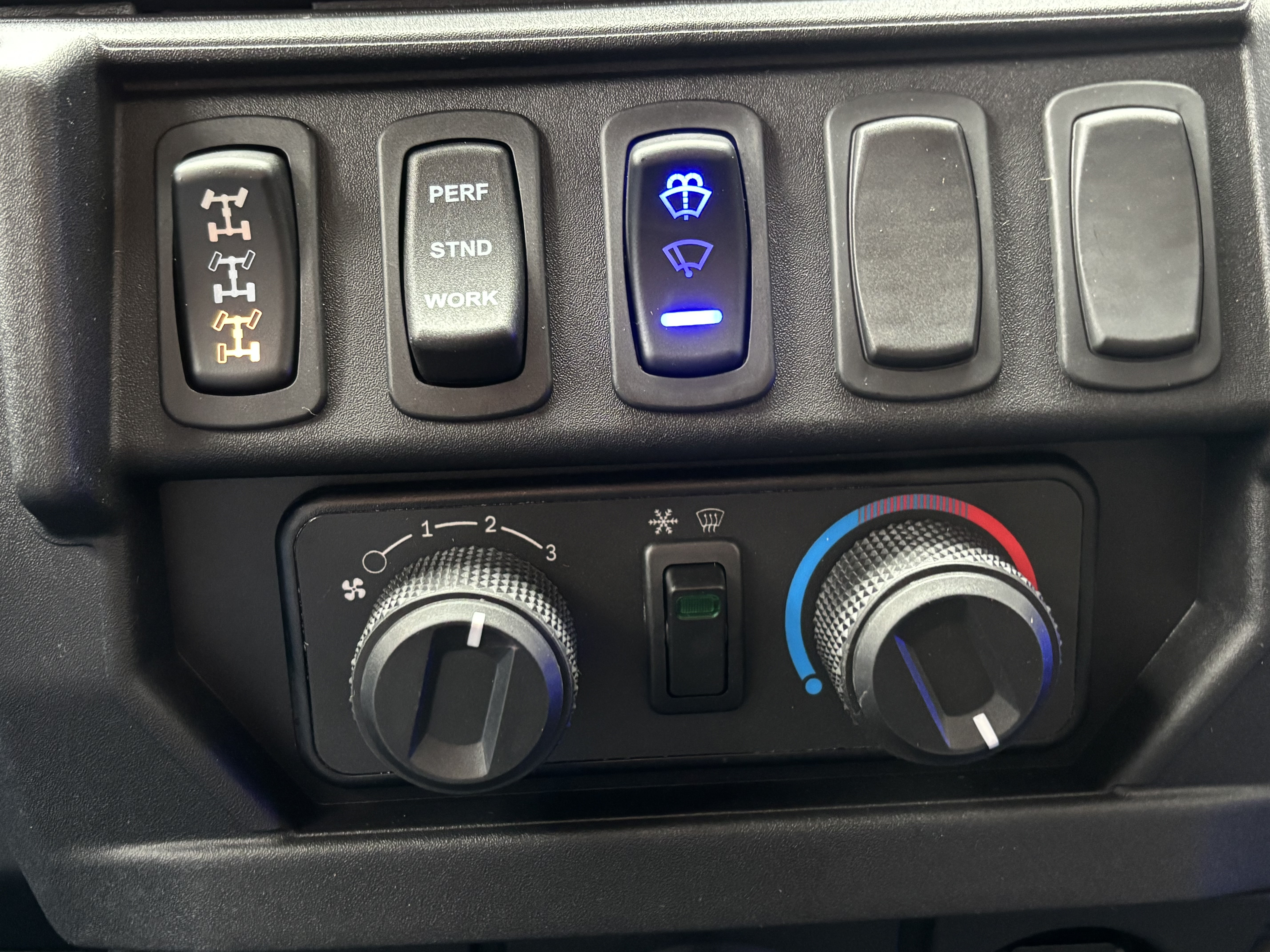 2026 Polaris Ranger Crew XP 1000 NorthStar Edition Premium in Columbia, Missouri - Photo 8