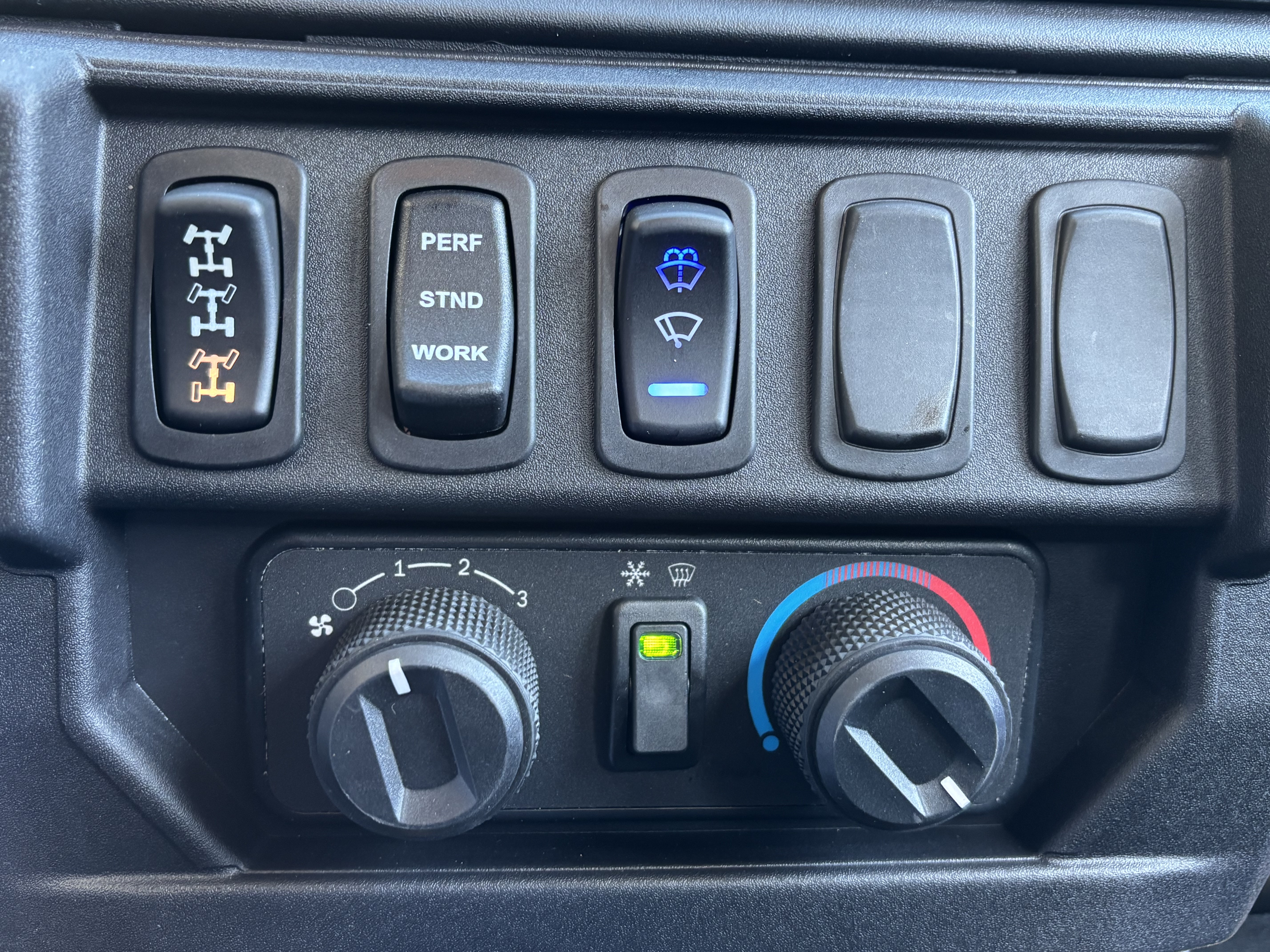 2026 Polaris Ranger Crew XP 1000 NorthStar Edition Premium in Columbia, Missouri - Photo 11