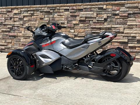 2012 Can-Am Spyder® RS-S SM5 in Columbia, Missouri - Photo 3