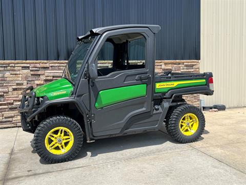 2023 John Deere XUV835M HVAC Cab in Columbia, Missouri - Photo 2