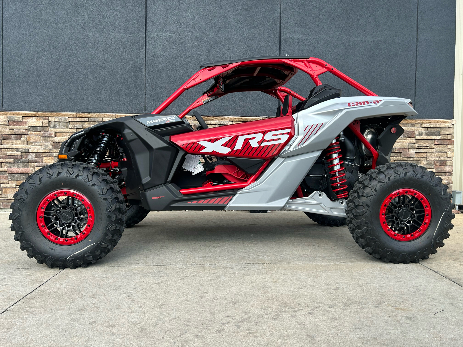 2025 Can-Am Maverick X3 X RS Turbo RR in Columbia, Missouri - Photo 1