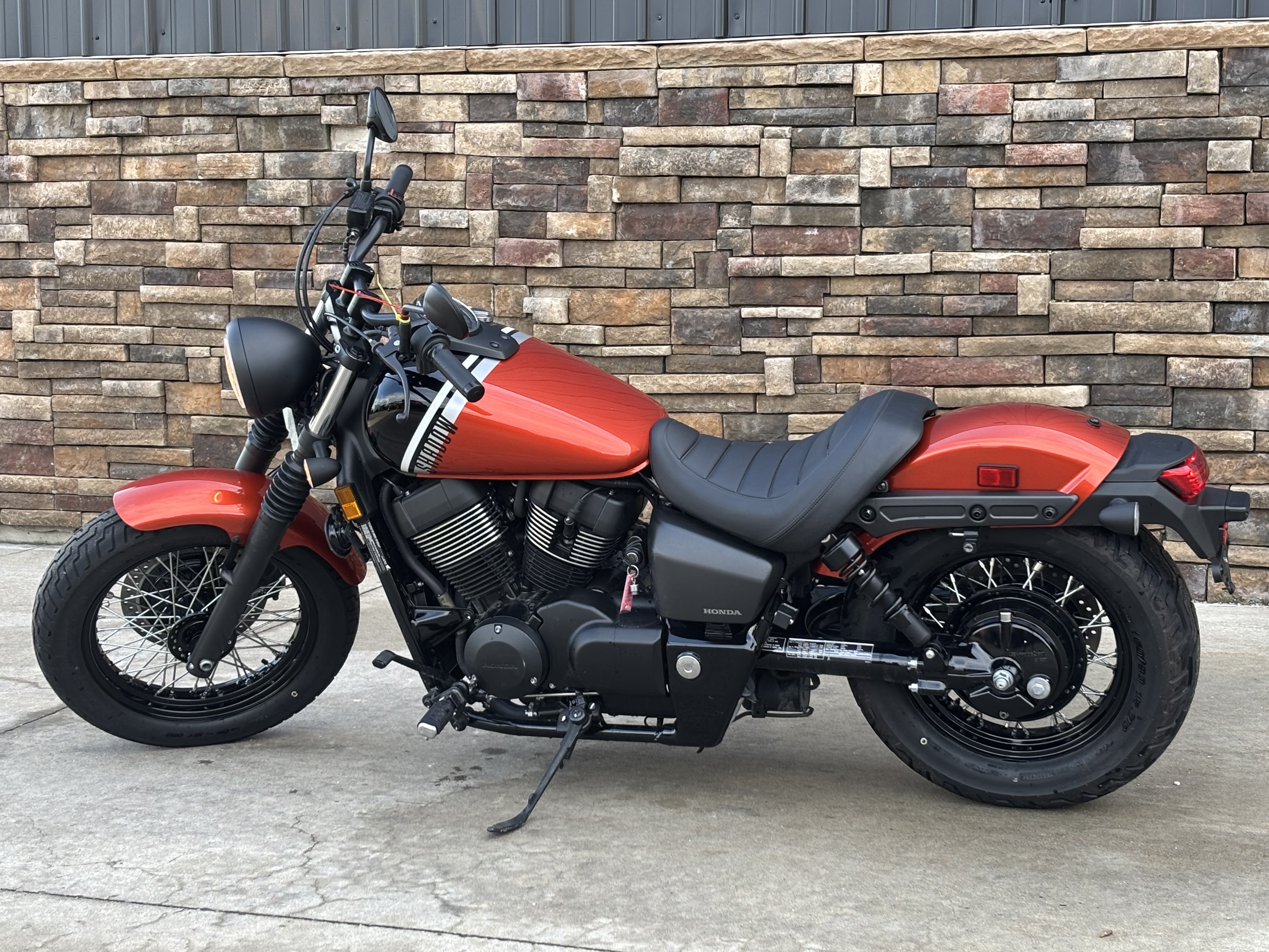 2024 Honda Shadow Phantom ABS in Columbia, Missouri - Photo 2