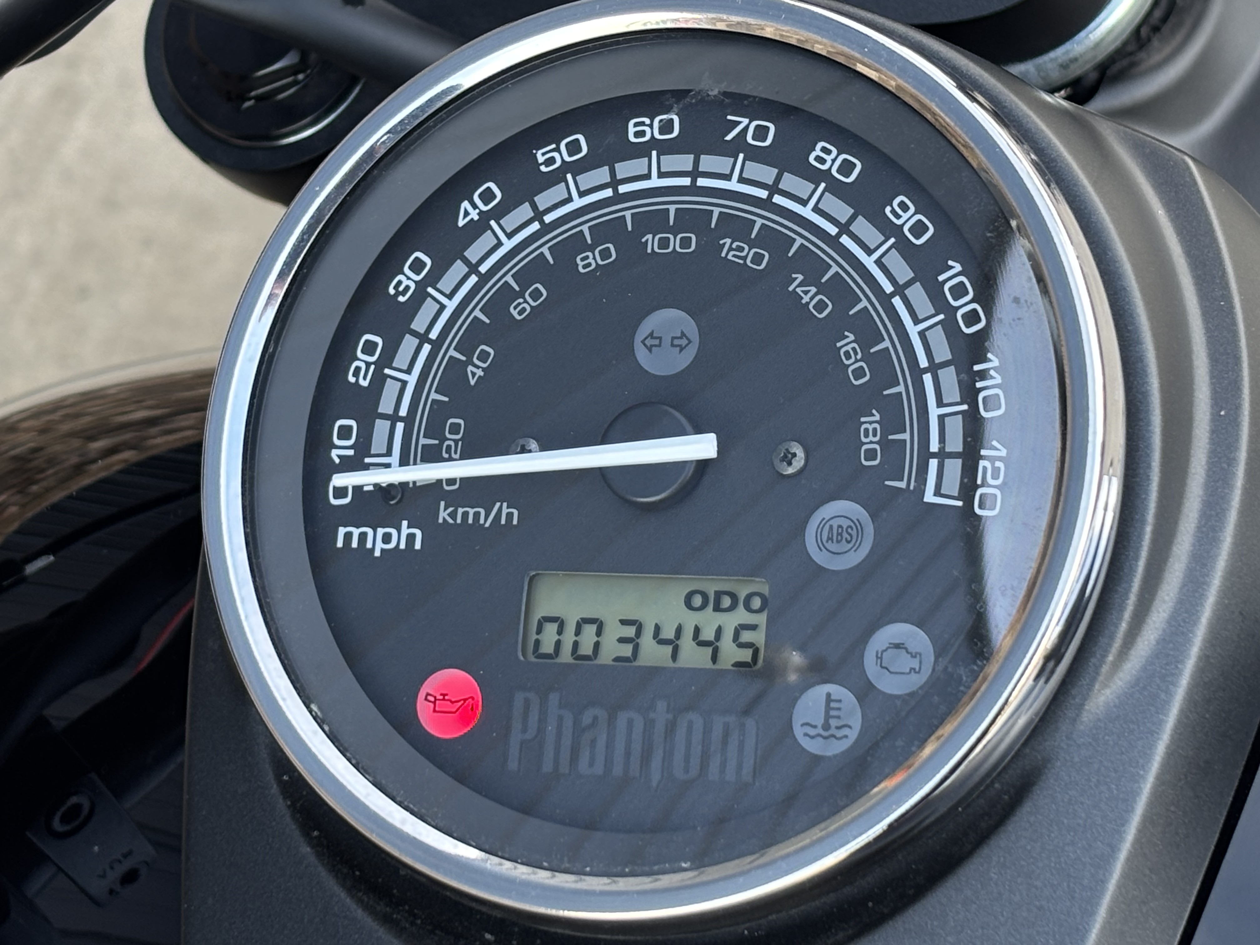 2024 Honda Shadow Phantom ABS in Columbia, Missouri - Photo 11