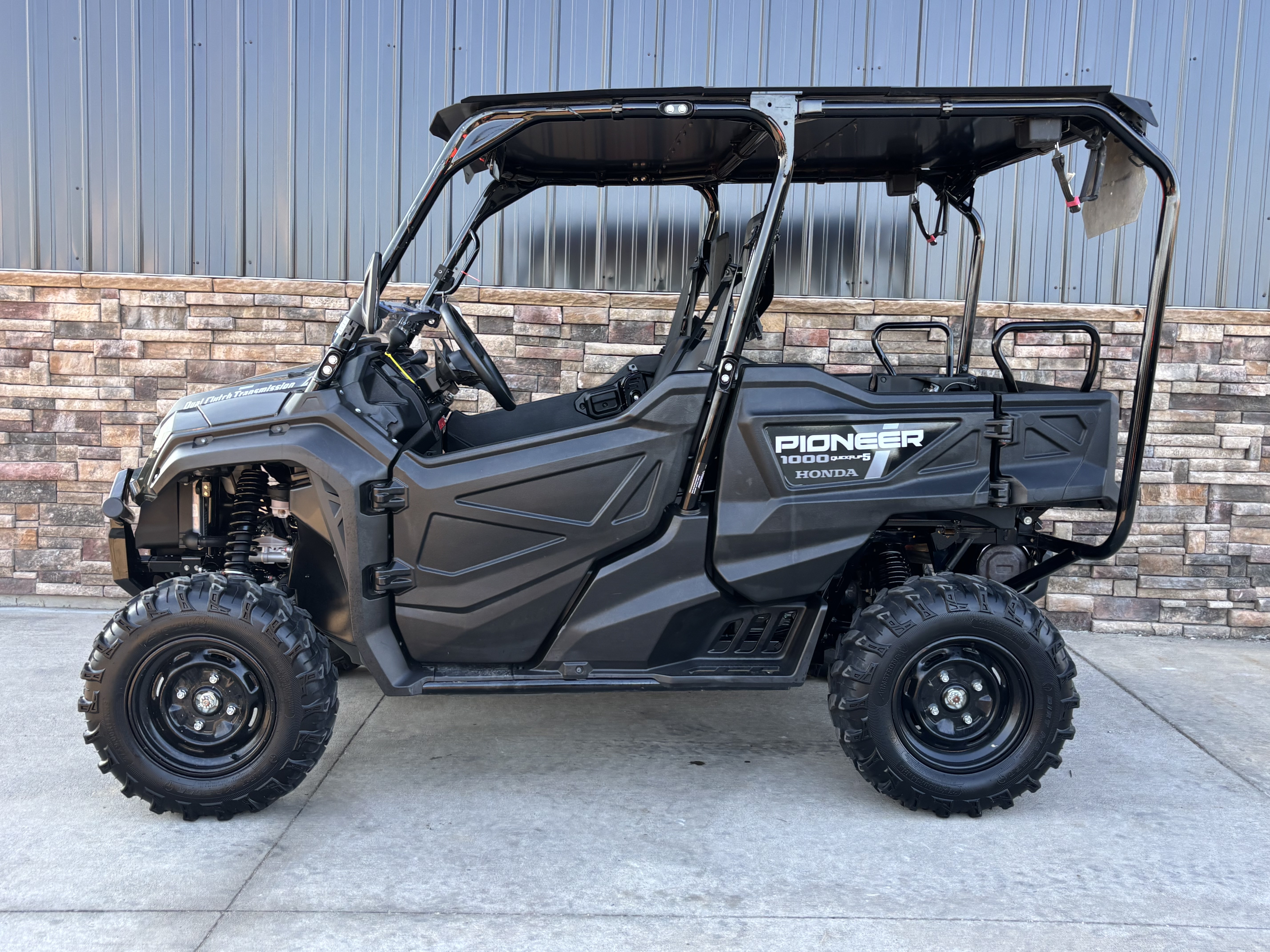 2024 Honda Pioneer 1000-5 in Columbia, Missouri - Photo 15
