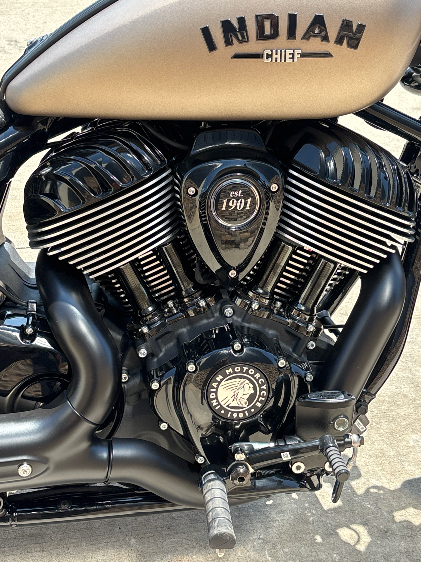 2024 Indian Motorcycle Chief Dark Horse® Icon in Columbia, Missouri - Photo 7