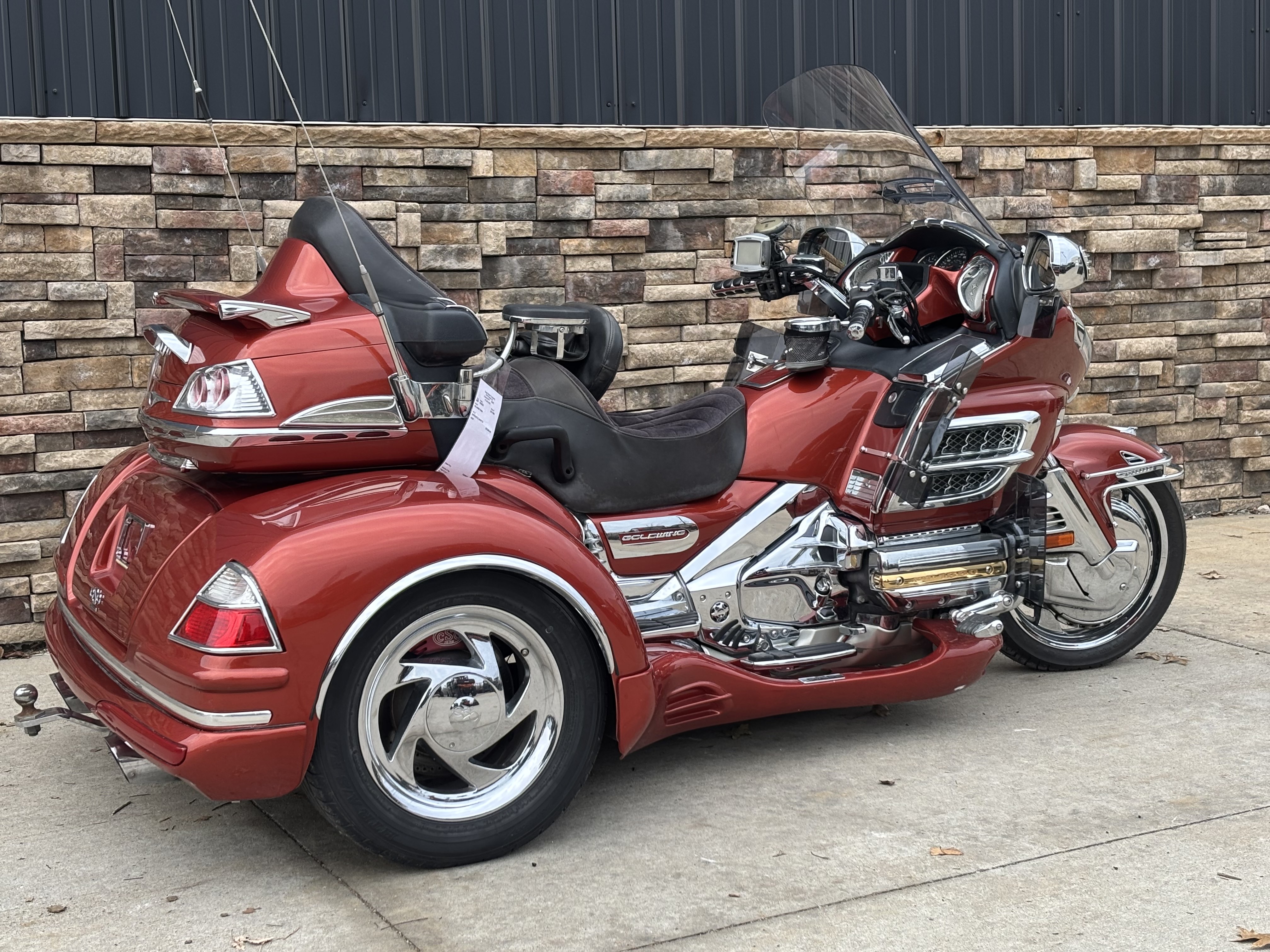 2007 Honda Gold Wing® Audio / Comfort / Navi / ABS in Columbia, Missouri - Photo 2