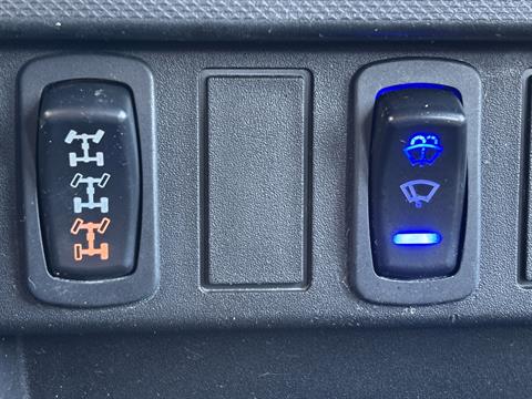 2025 Polaris Ranger Crew 1000 Premium in Columbia, Missouri - Photo 9