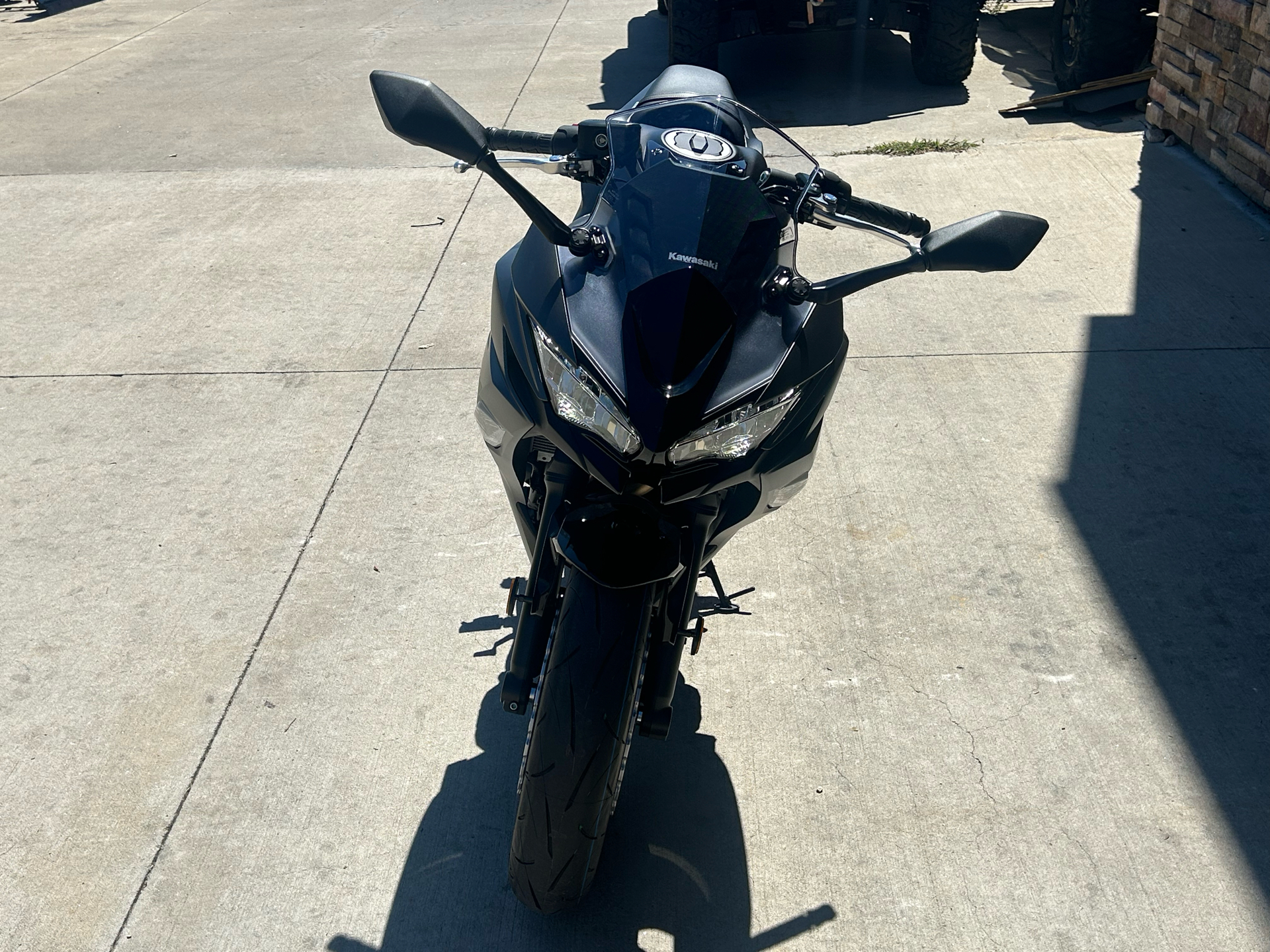 2024 Kawasaki Ninja 650 in Columbia, Missouri - Photo 2