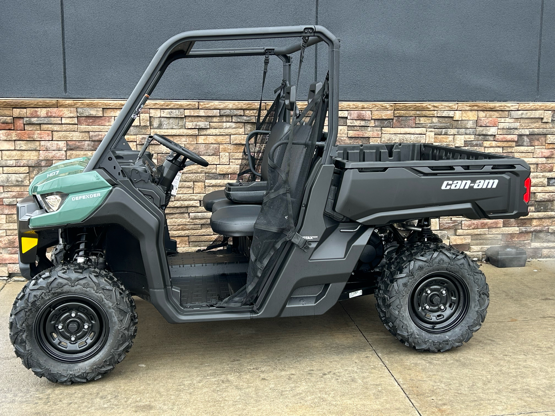 2025 Can-Am Defender HD7 in Columbia, Missouri - Photo 1