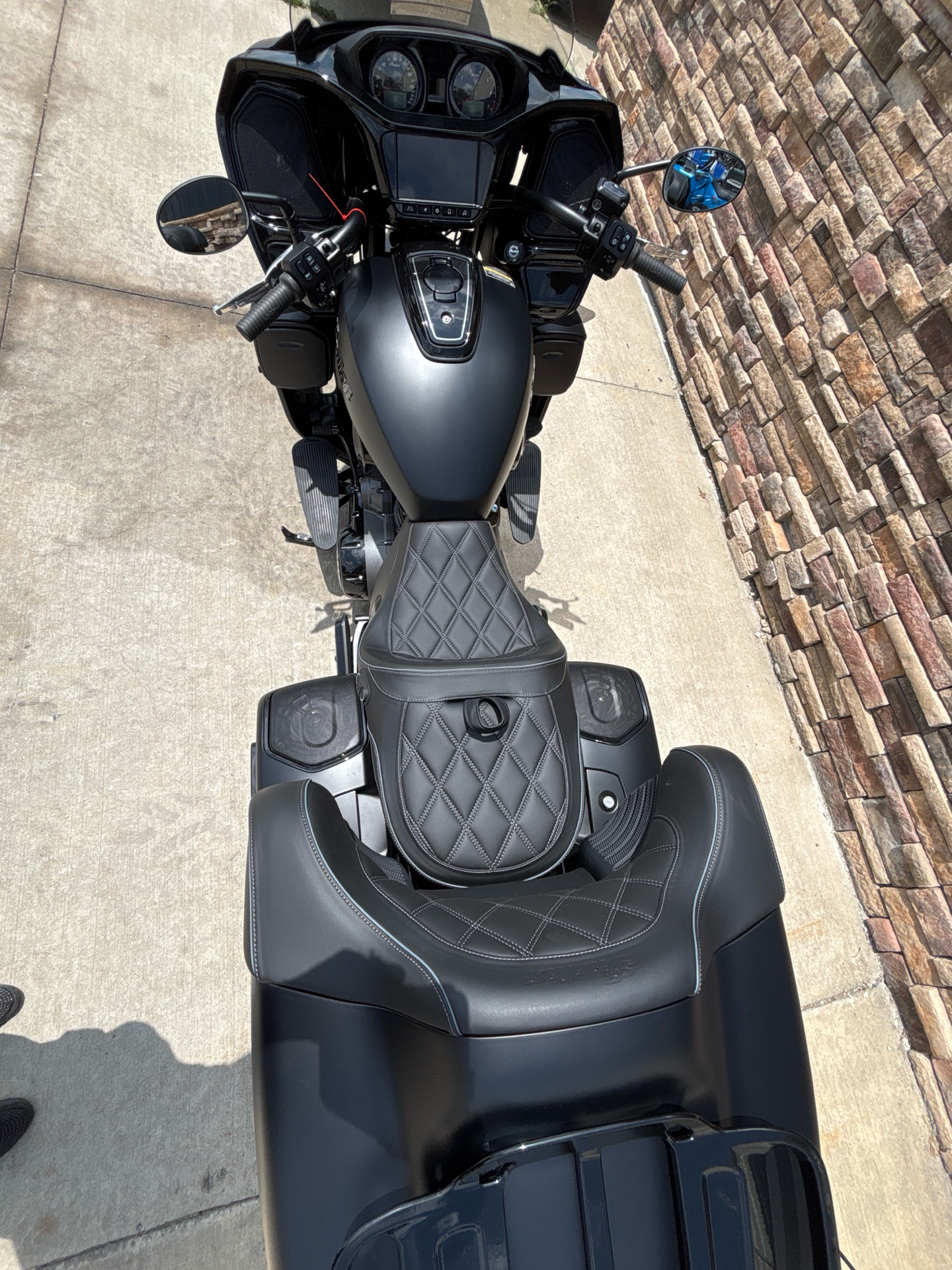 2025 Indian Motorcycle Pursuit® Dark Horse® with 112 in Columbia, Missouri - Photo 5