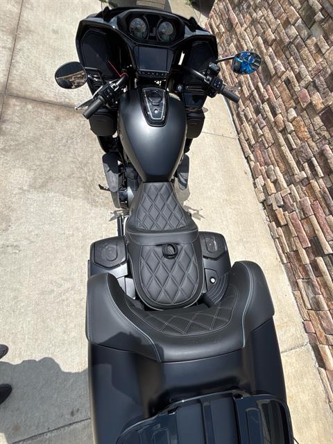 2025 Indian Motorcycle Pursuit® Dark Horse® with 112 in Columbia, Missouri - Photo 5