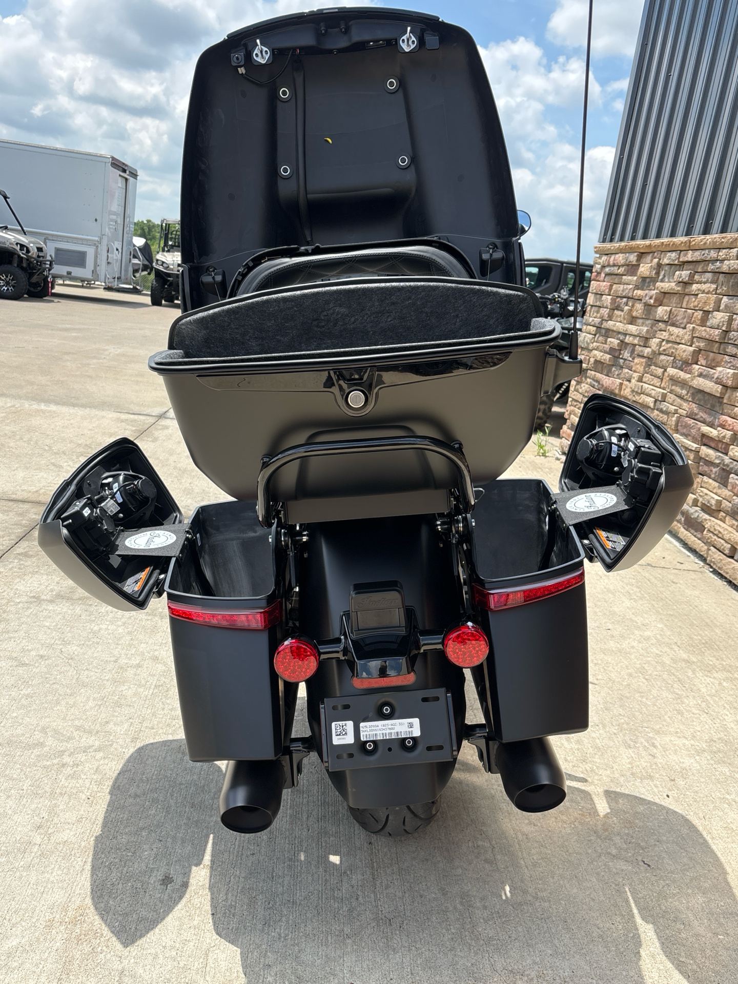 2025 Indian Motorcycle Pursuit® Dark Horse® with 112 in Columbia, Missouri - Photo 12