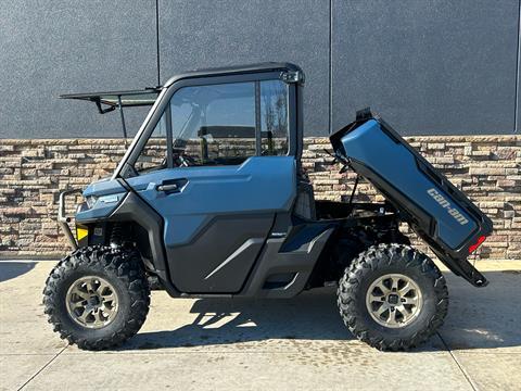 2025 Can-Am Defender Limited in Columbia, Missouri - Photo 6