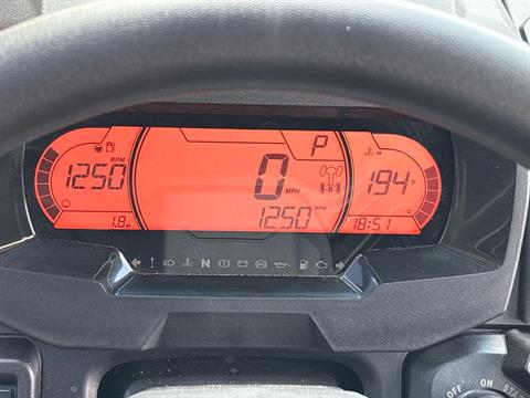 2025 Can-Am Defender Limited in Columbia, Missouri - Photo 6