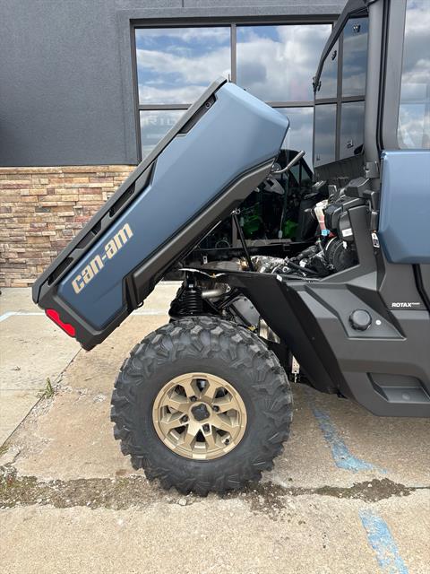 2025 Can-Am Defender Limited in Columbia, Missouri - Photo 11