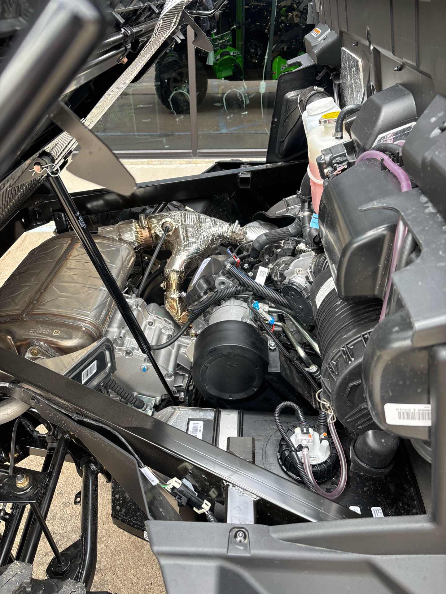 2025 Can-Am Defender Limited in Columbia, Missouri - Photo 12