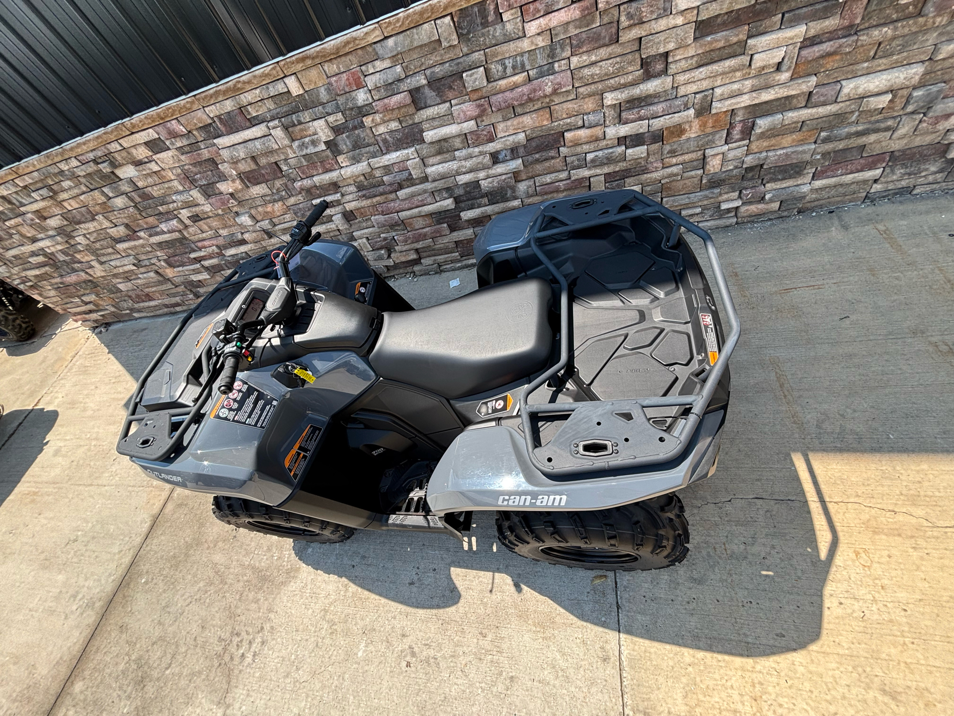 2025 Can-Am Outlander DPS 700 in Columbia, Missouri - Photo 7