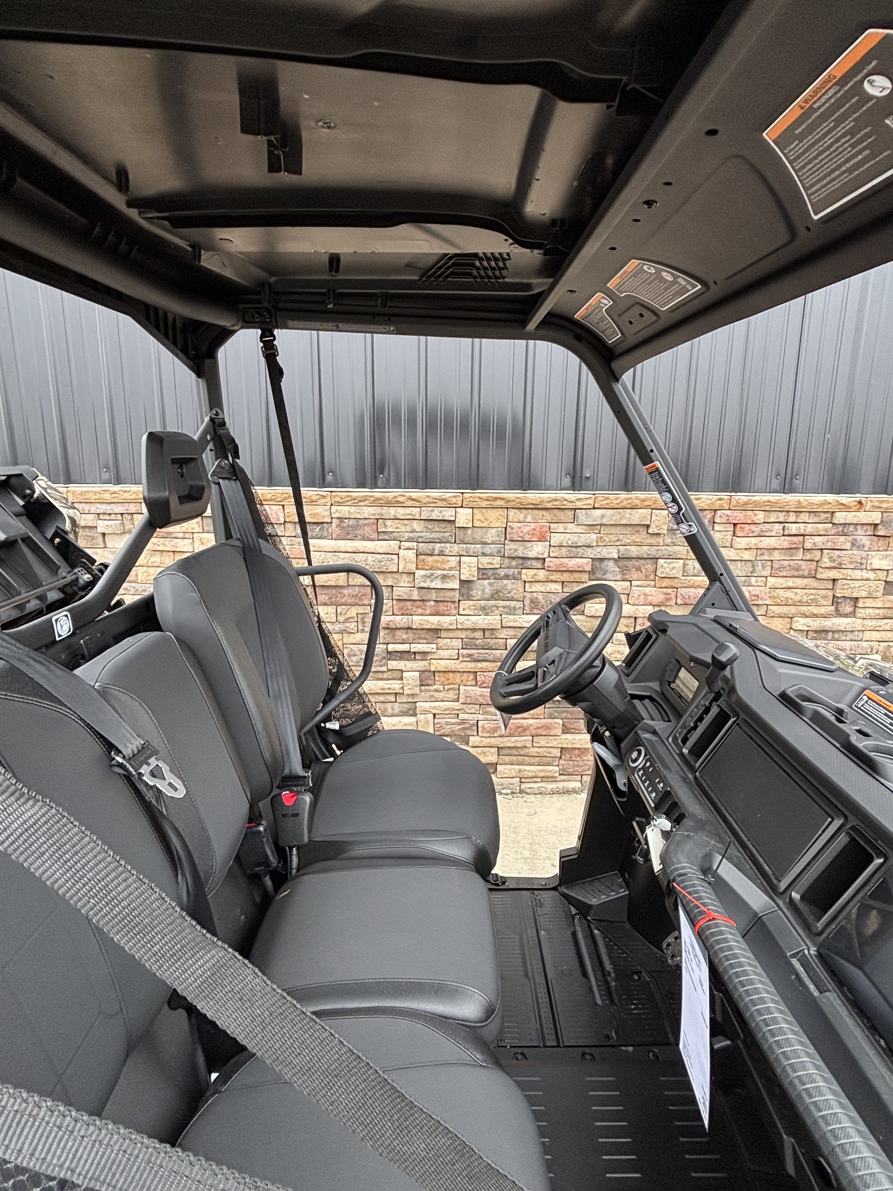 2026 Can-Am Defender XT HD11 in Columbia, Missouri - Photo 8