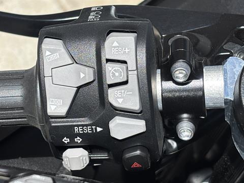 2026 Kawasaki Ninja® ZX™-10R ABS in Columbia, Missouri - Photo 9