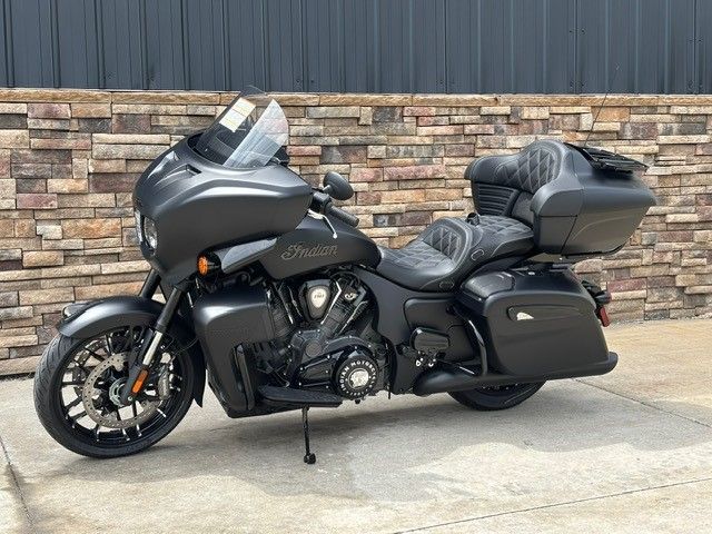 2025 Indian Motorcycle Roadmaster® PowerPlus Dark Horse® with PowerBand Audio Package in Columbia, Missouri - Photo 4