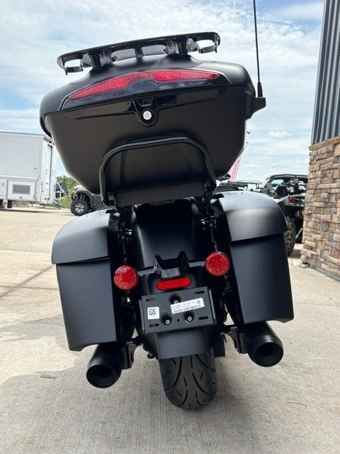 2025 Indian Motorcycle Roadmaster® PowerPlus Dark Horse® with PowerBand Audio Package in Columbia, Missouri - Photo 5