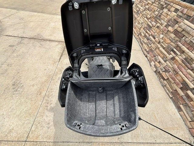 2025 Indian Motorcycle Roadmaster® PowerPlus Dark Horse® with PowerBand Audio Package in Columbia, Missouri - Photo 8