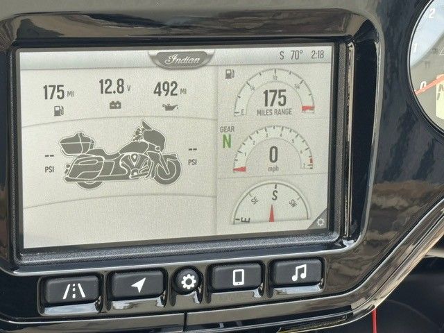 2025 Indian Motorcycle Roadmaster® PowerPlus Dark Horse® with PowerBand Audio Package in Columbia, Missouri - Photo 10