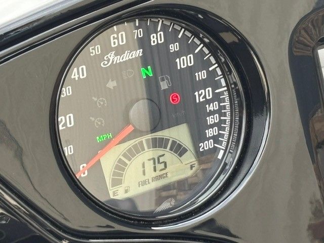 2025 Indian Motorcycle Roadmaster® PowerPlus Dark Horse® with PowerBand Audio Package in Columbia, Missouri - Photo 12