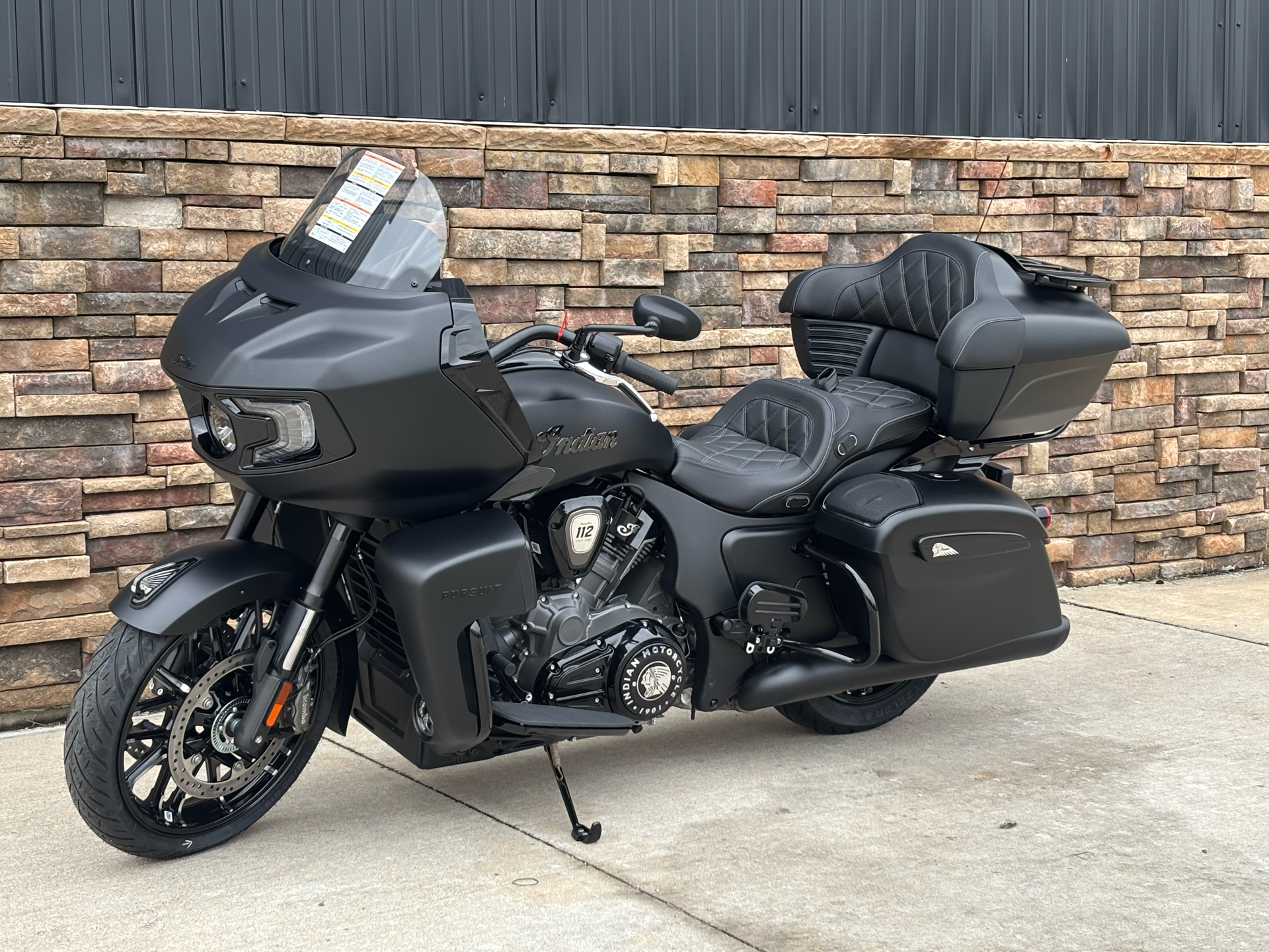 2025 Indian Motorcycle Pursuit® Dark Horse® with 112 and Powerband Audio Package in Columbia, Missouri - Photo 4