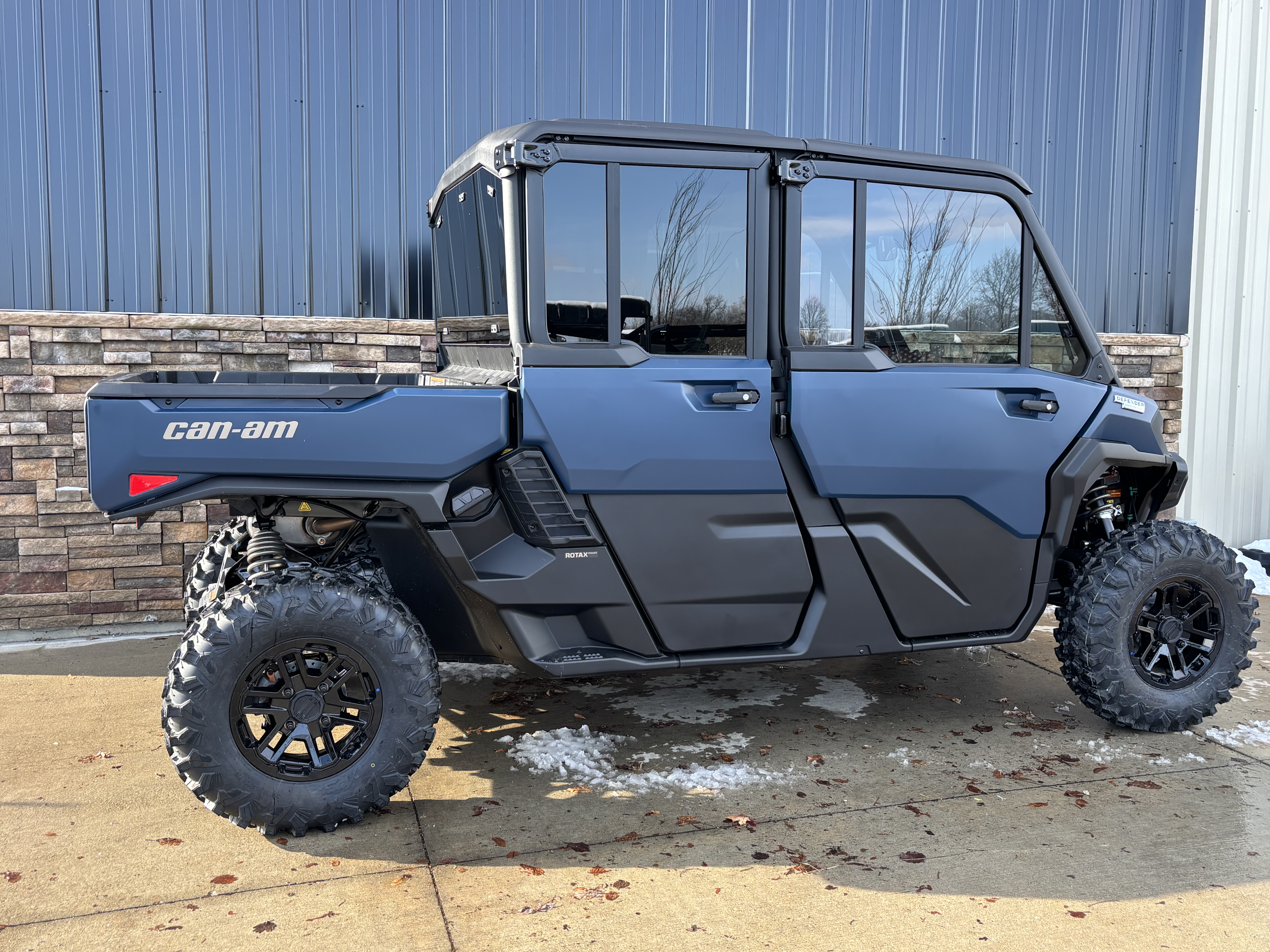 2026 Can-Am Defender MAX Limited HD11 in Columbia, Missouri - Photo 2