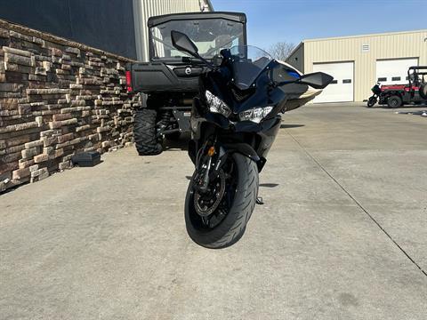 2025 Kawasaki Ninja ZX-4R ABS in Columbia, Missouri - Photo 2