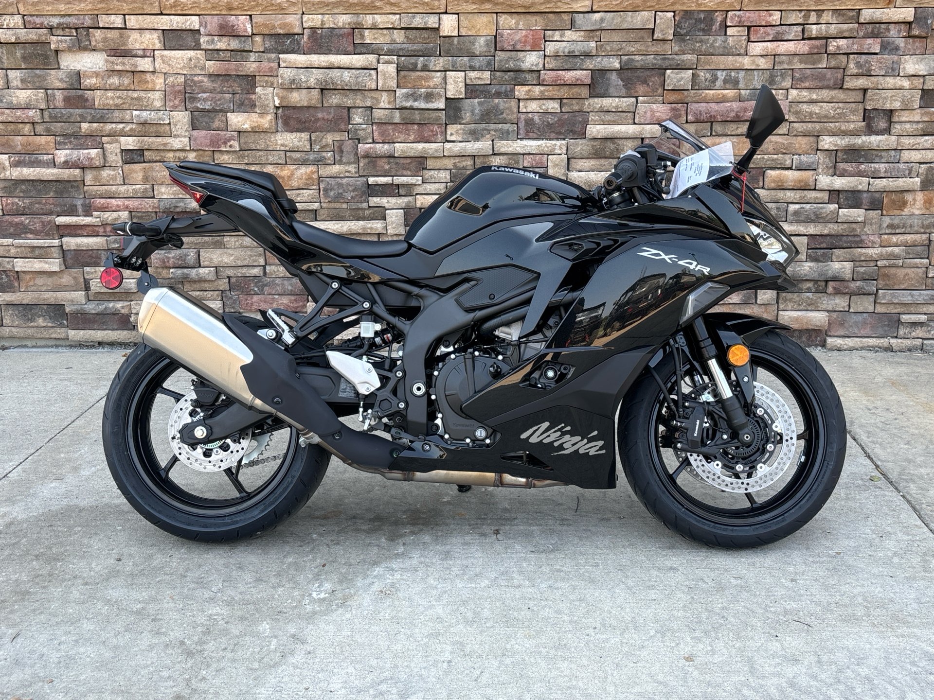 2025 Kawasaki Ninja ZX-4R ABS in Columbia, Missouri - Photo 1