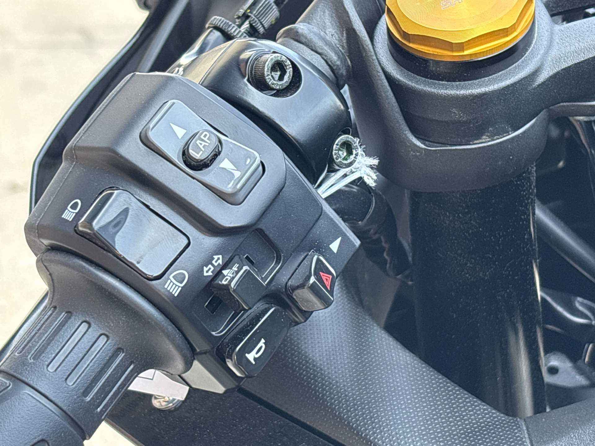 2025 Kawasaki Ninja ZX-4R ABS in Columbia, Missouri - Photo 6