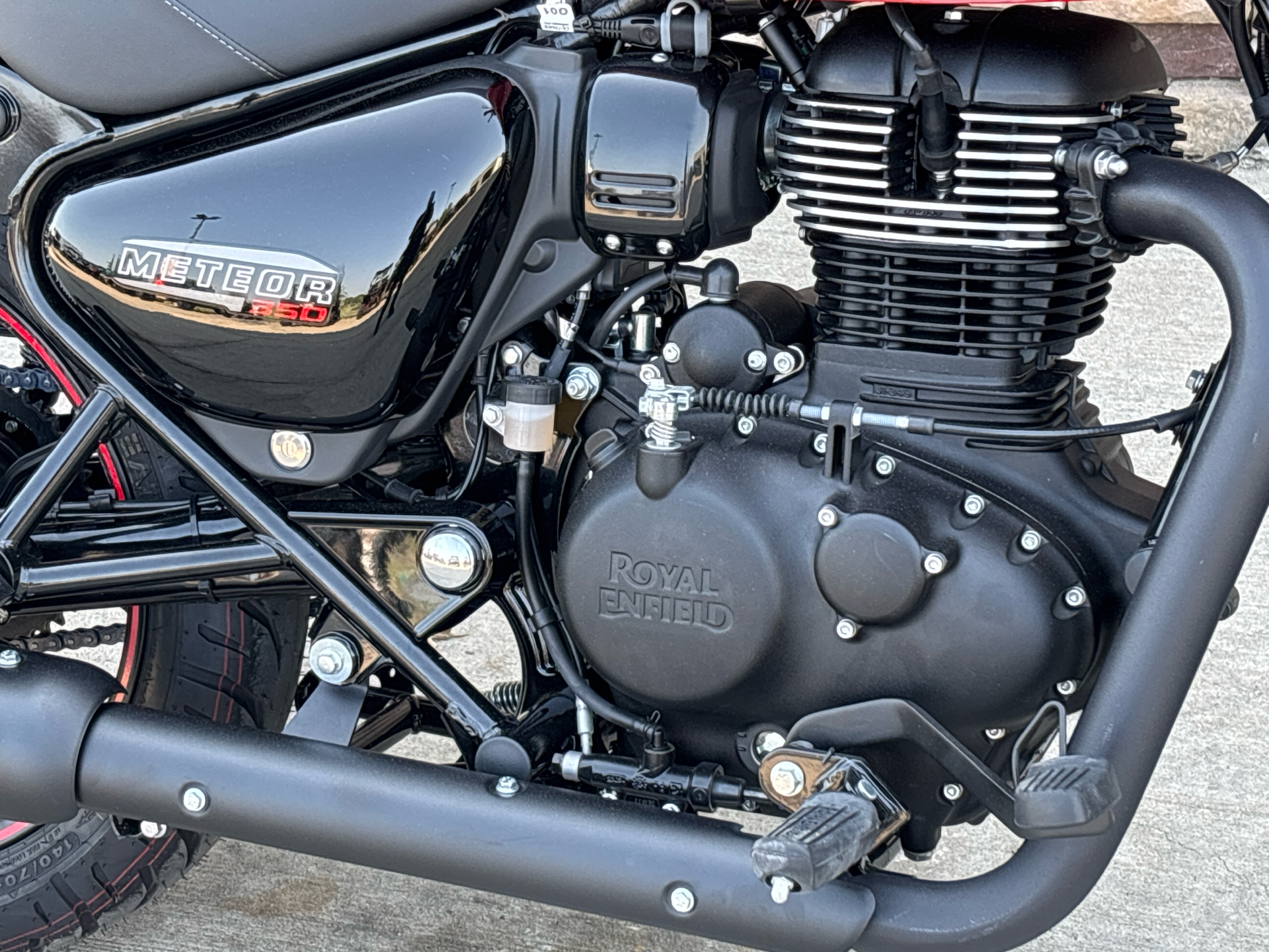 2024 Royal Enfield Meteor 350 in Columbia, Missouri - Photo 4
