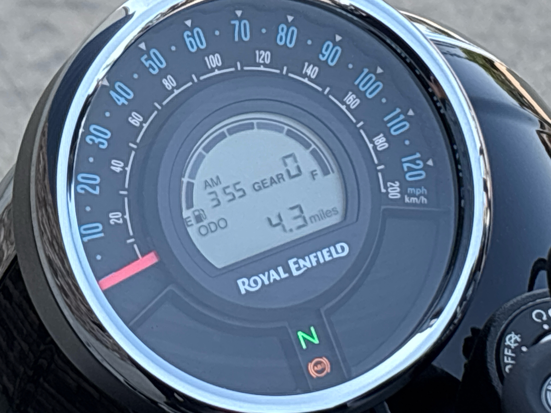 2024 Royal Enfield Meteor 350 in Columbia, Missouri - Photo 6