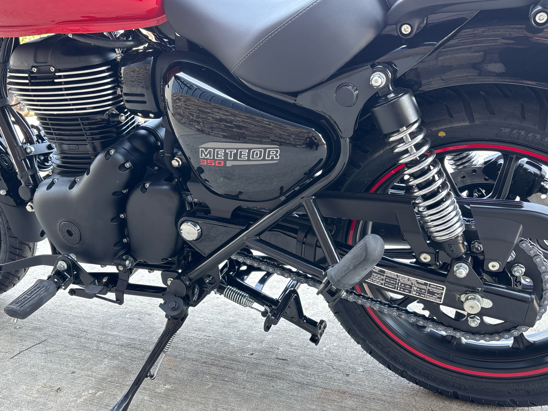 2024 Royal Enfield Meteor 350 in Columbia, Missouri - Photo 10