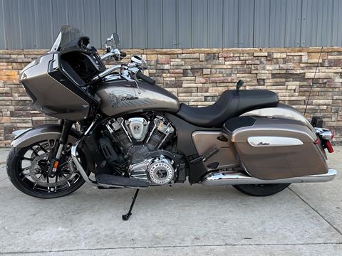 2026 Indian Motorcycle Challenger® Limited 112 with PowerBand Audio Package in Columbia, Missouri - Photo 1