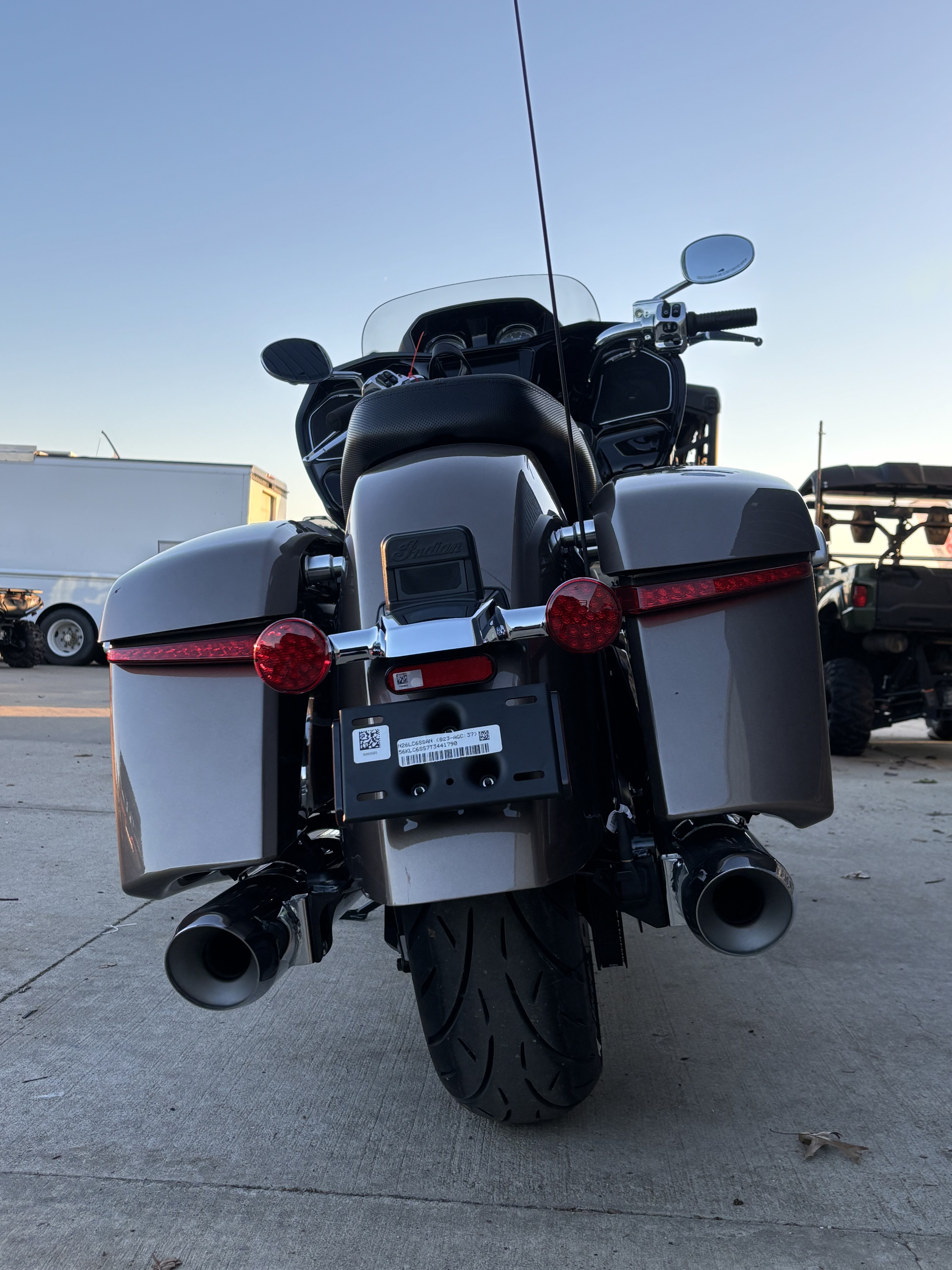 2026 Indian Motorcycle Challenger® Limited 112 with PowerBand Audio Package in Columbia, Missouri - Photo 4