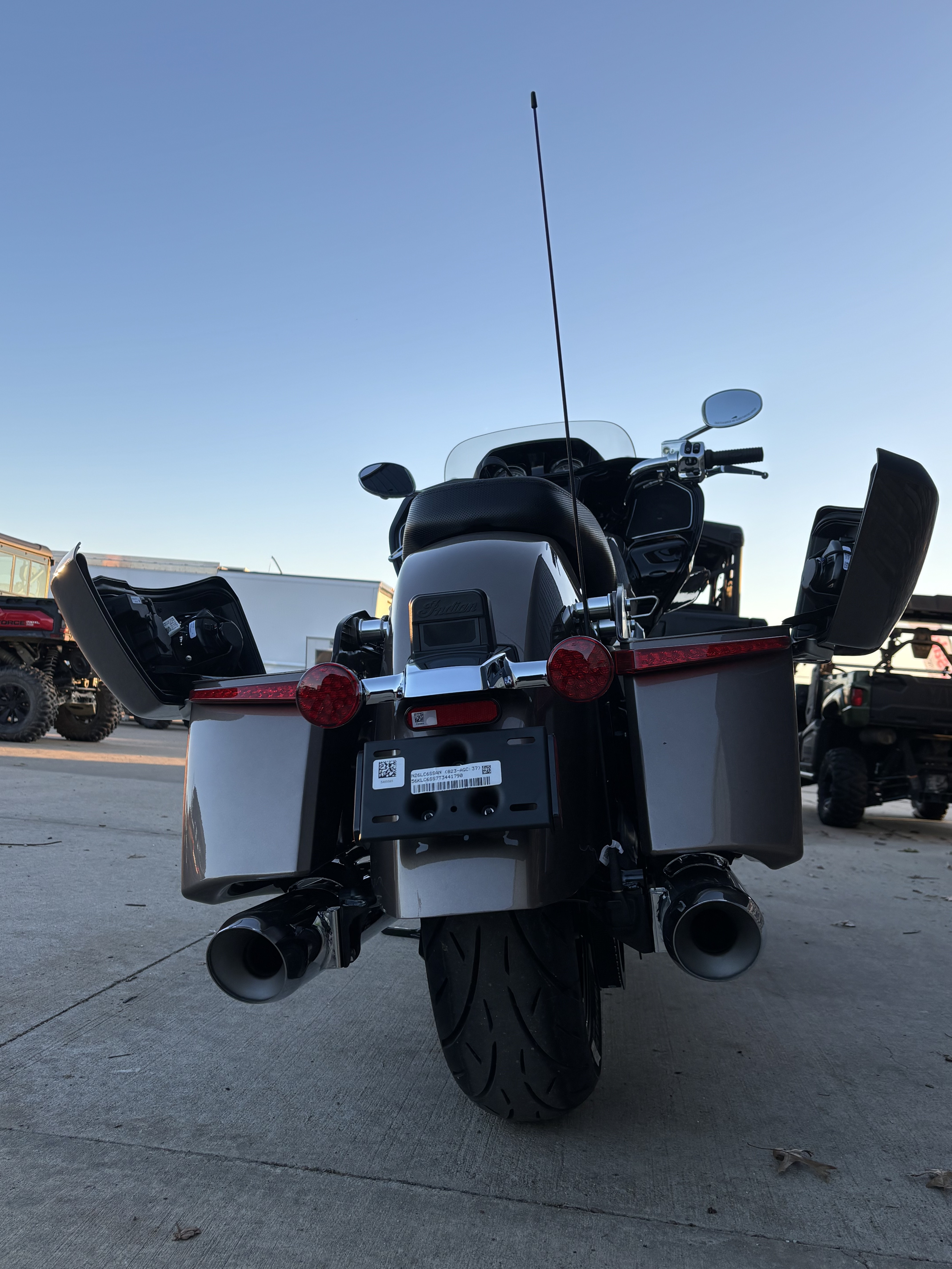 2026 Indian Motorcycle Challenger® Limited 112 with PowerBand Audio Package in Columbia, Missouri - Photo 5