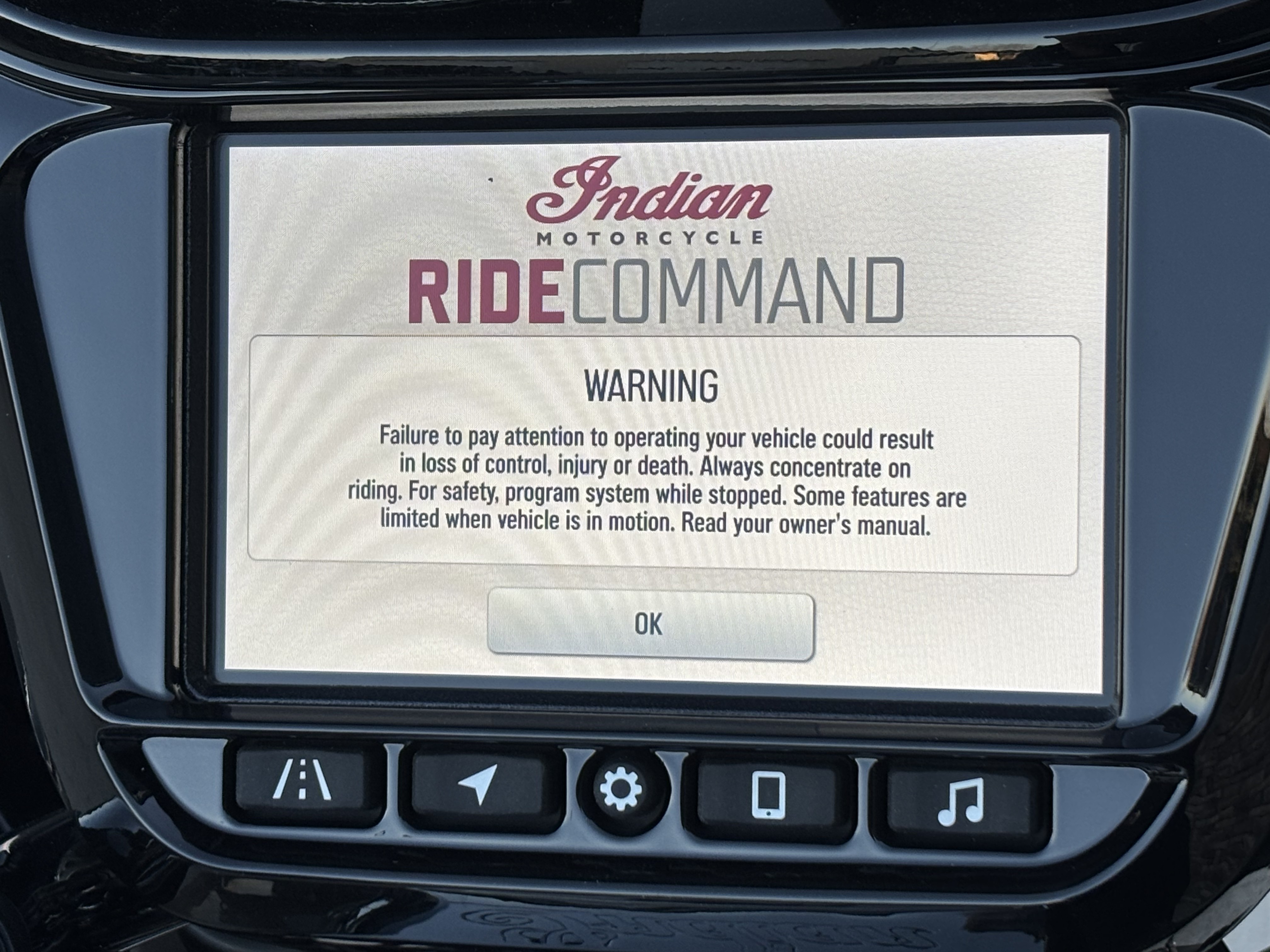 2026 Indian Motorcycle Challenger® Limited 112 with PowerBand Audio Package in Columbia, Missouri - Photo 11