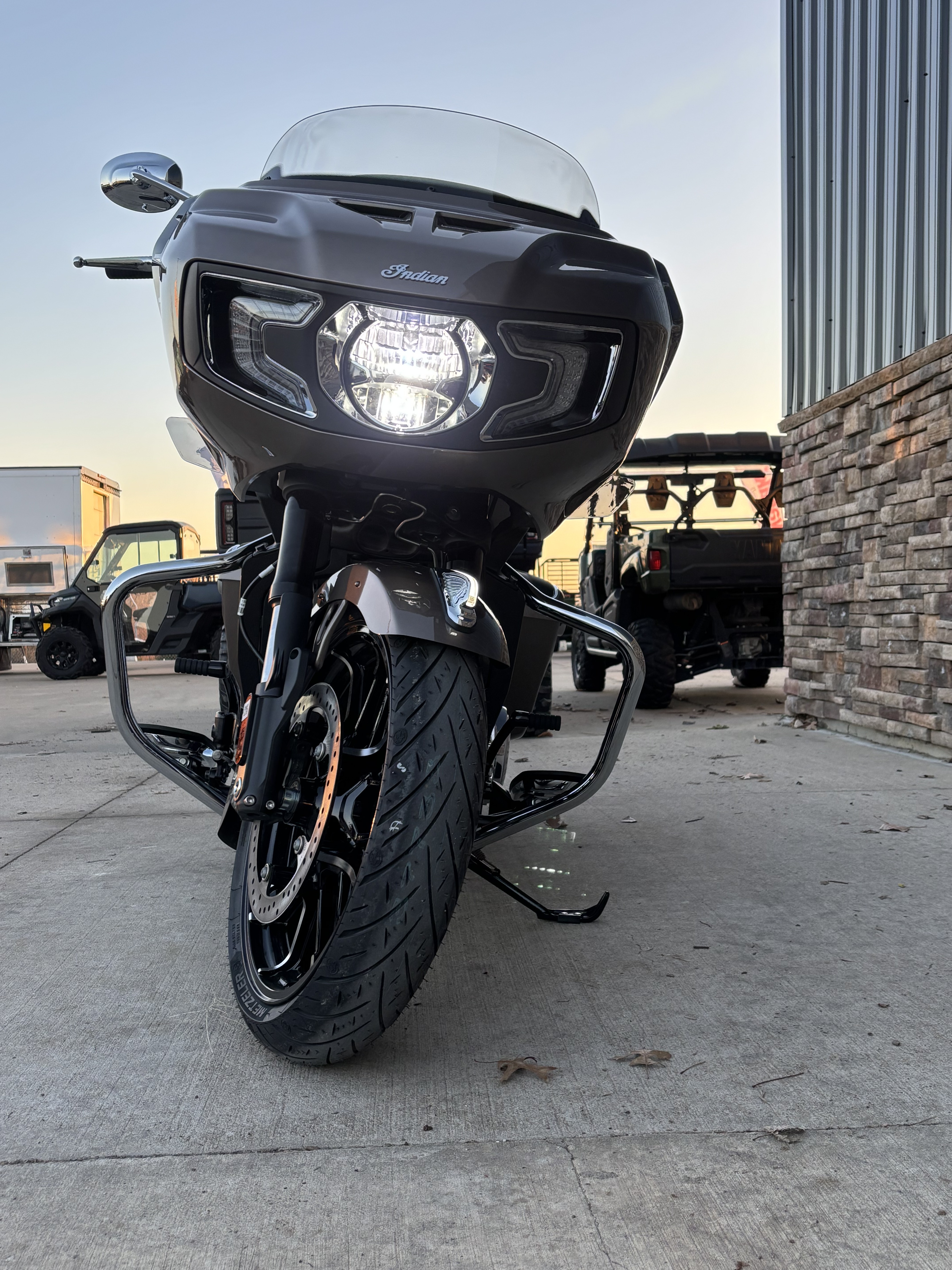 2026 Indian Motorcycle Challenger® Limited 112 with PowerBand Audio Package in Columbia, Missouri - Photo 14