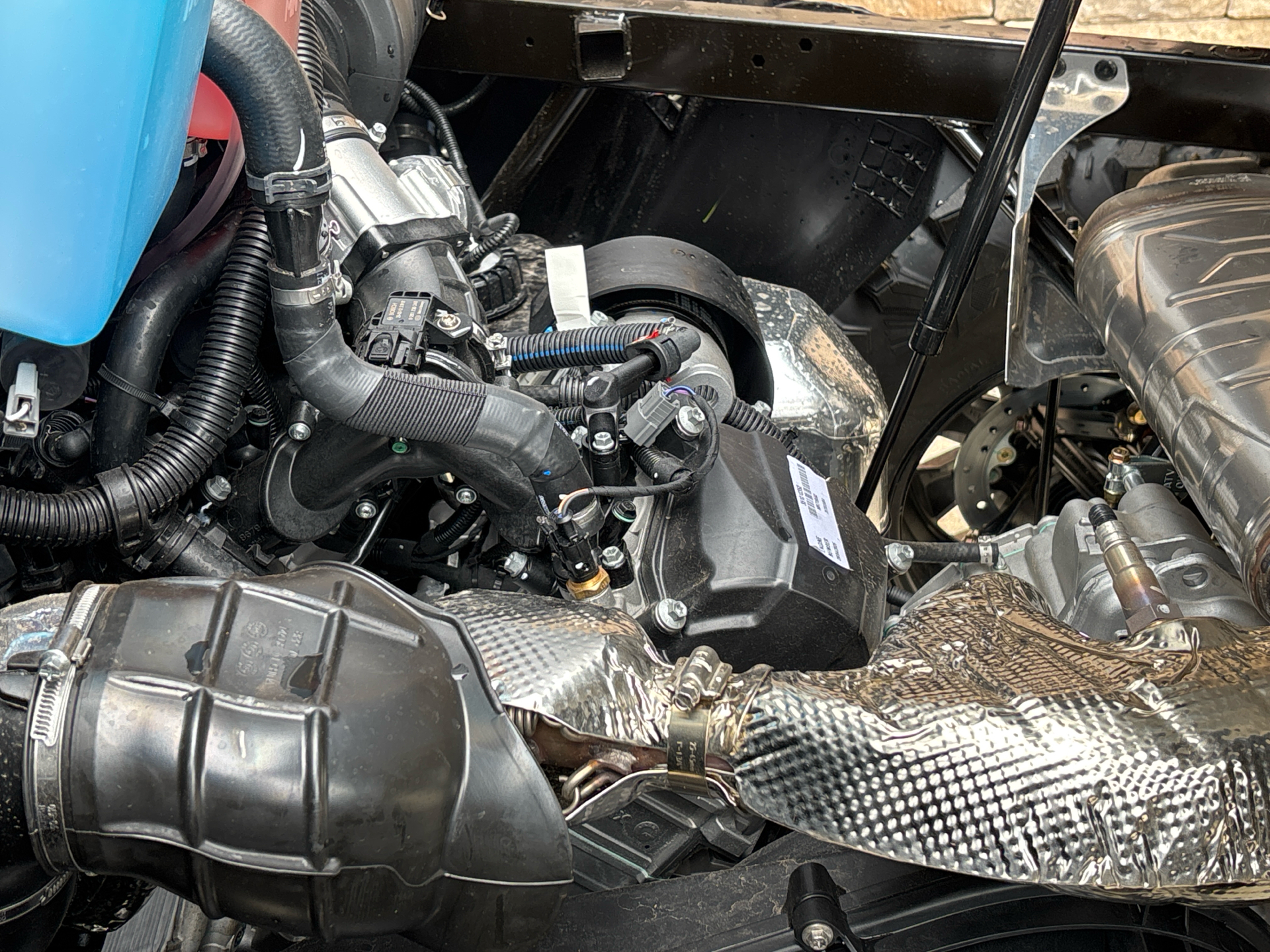 2025 Can-Am Defender Limited in Columbia, Missouri - Photo 5