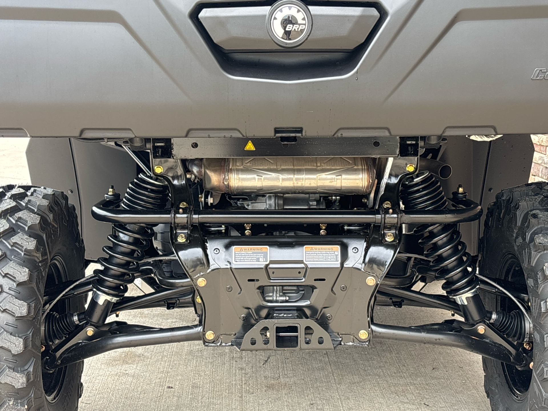 2025 Can-Am Defender Limited in Columbia, Missouri - Photo 8