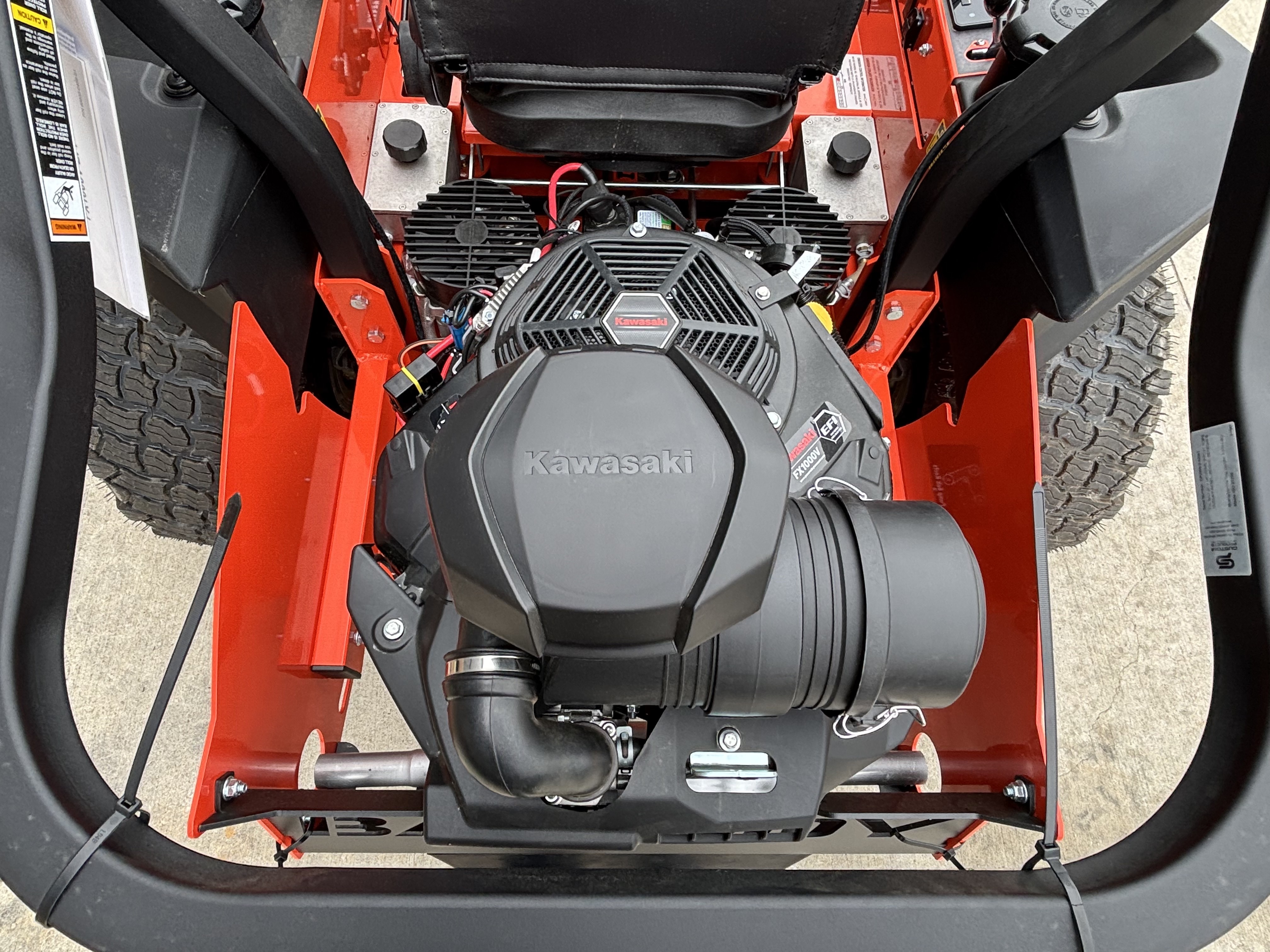 2026 Bad Boy Mowers Rogue 72 in. Kawasaki FX1000V EFI 38.5 hp in Columbia, Missouri - Photo 10