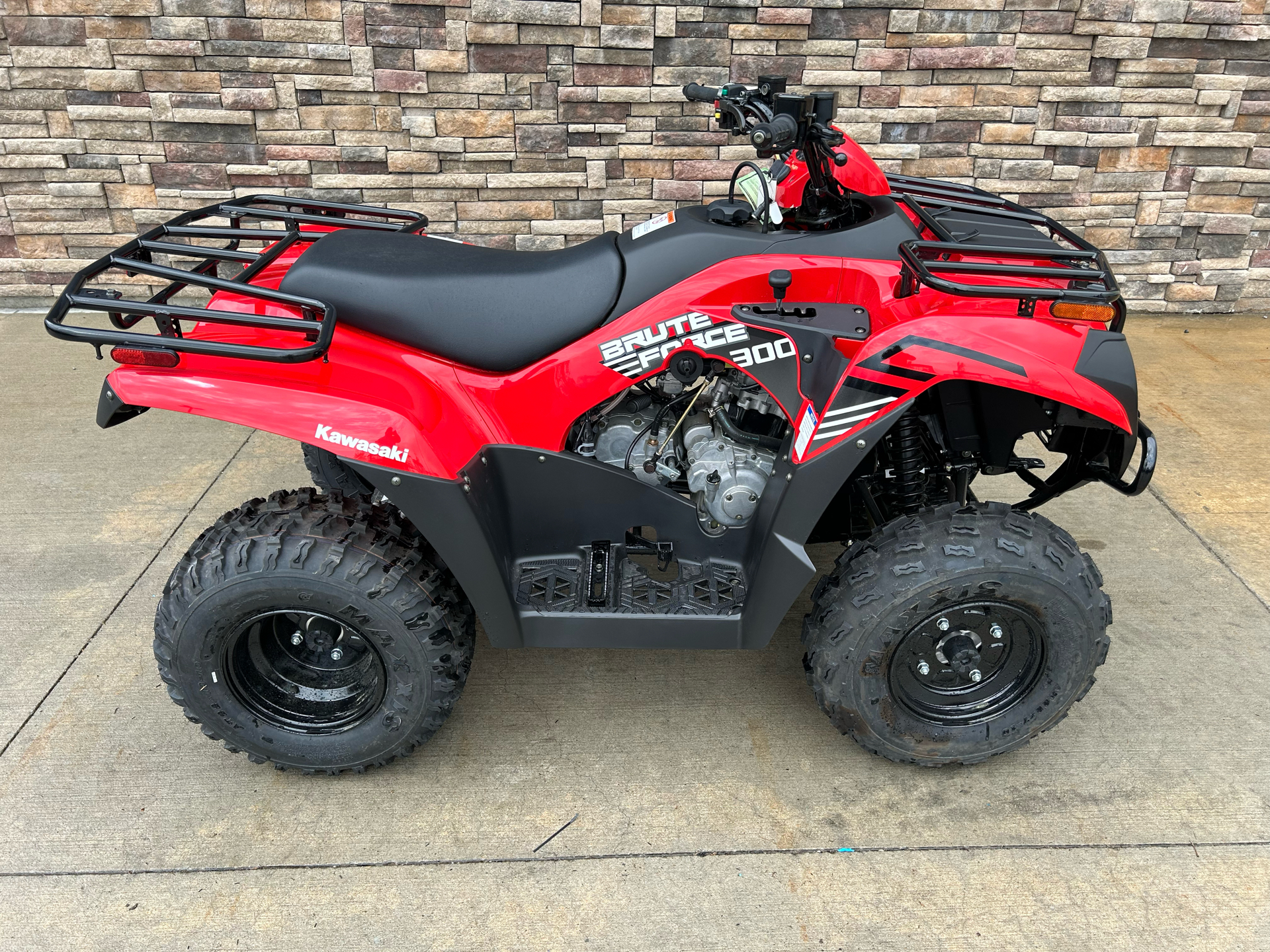 2024 Kawasaki Brute Force 300 in Columbia, Missouri - Photo 8