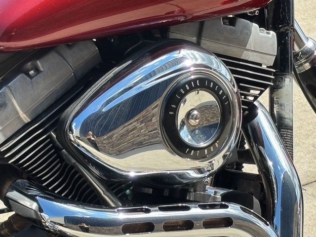 2009 Harley-Davidson Dyna® Fat Bob® in Columbia, Missouri - Photo 11