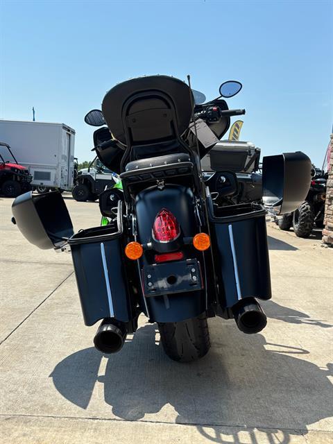 2016 Indian Motorcycle Chieftain Dark Horse in Columbia, Missouri - Photo 5